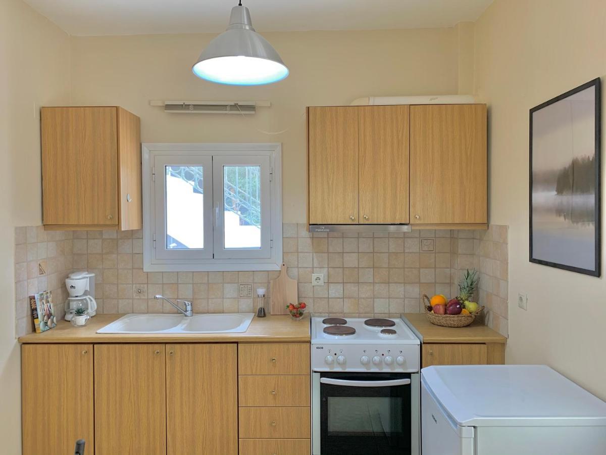 Olive Tree Apartment *