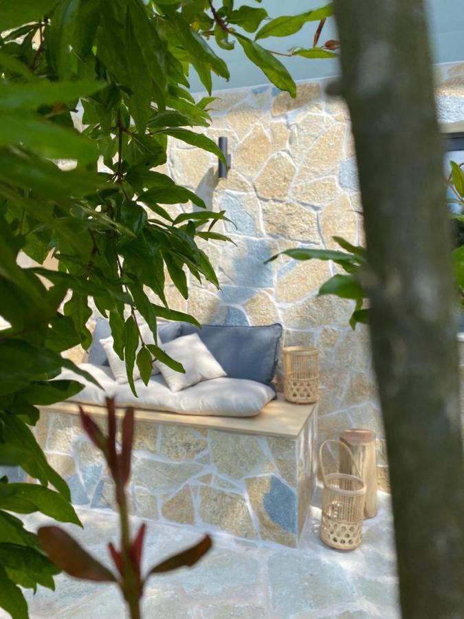 Olive Tree Apartment *